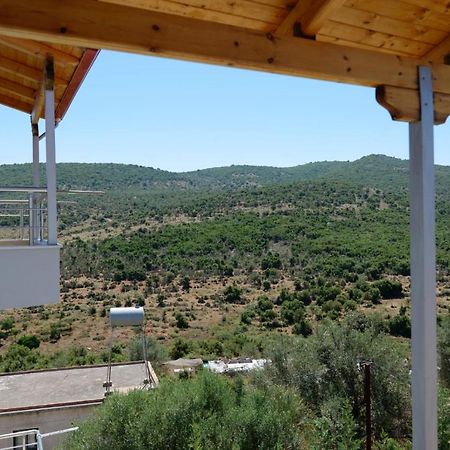 Vila Ervin Second Floor Ksamil Esterno foto